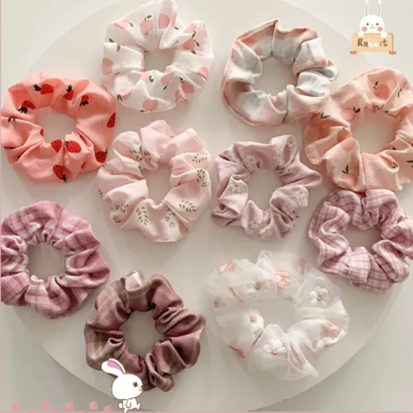 ​  màu hợp tuổi 2007